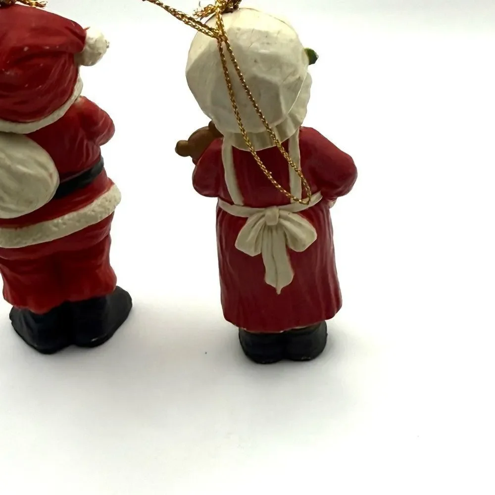 Vintage Holiday Memories Collector Ornaments Mr. And Mrs. Claus